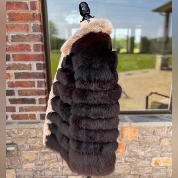 L/XL Black Fox Fur Jacket Puffer Style w/ Amber Fox Trim Real Genuine Fur - Picture 7 of 11